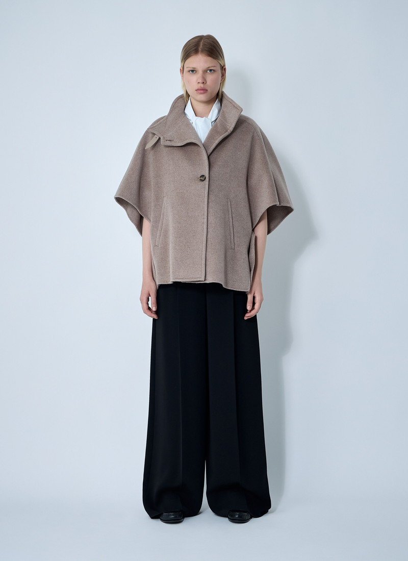 Max Mara Cashmere Logo Motif Poncho outlook