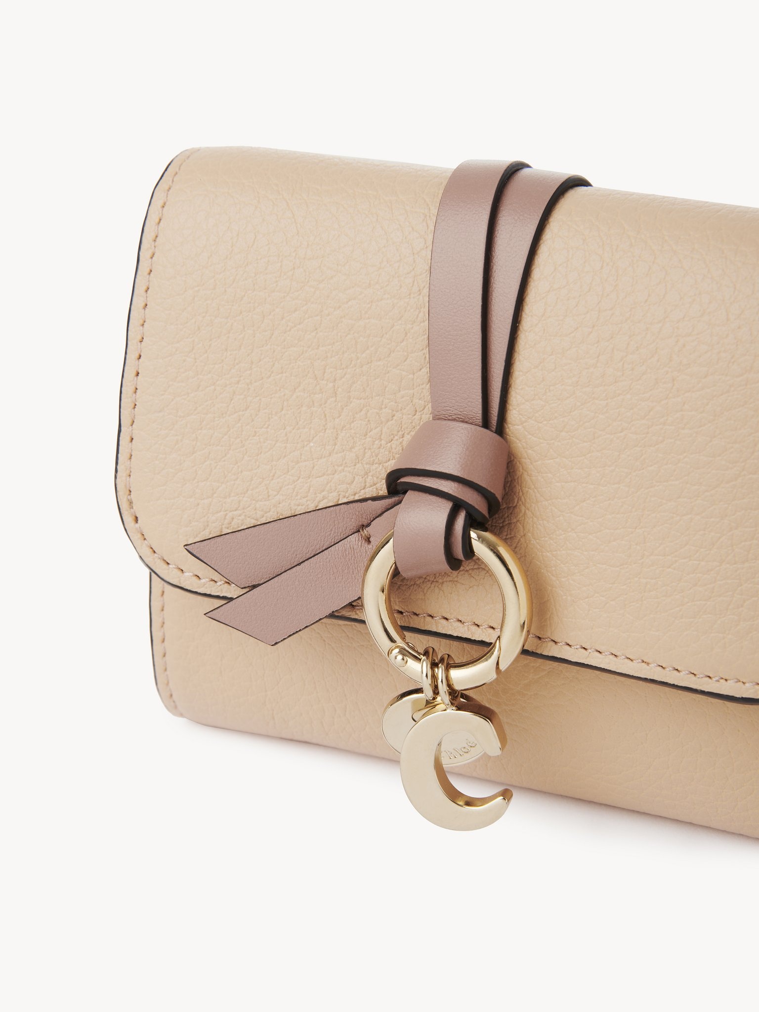 SMALL ALPHABET TRI-FOLD IN GRAINED LEATHER - 5