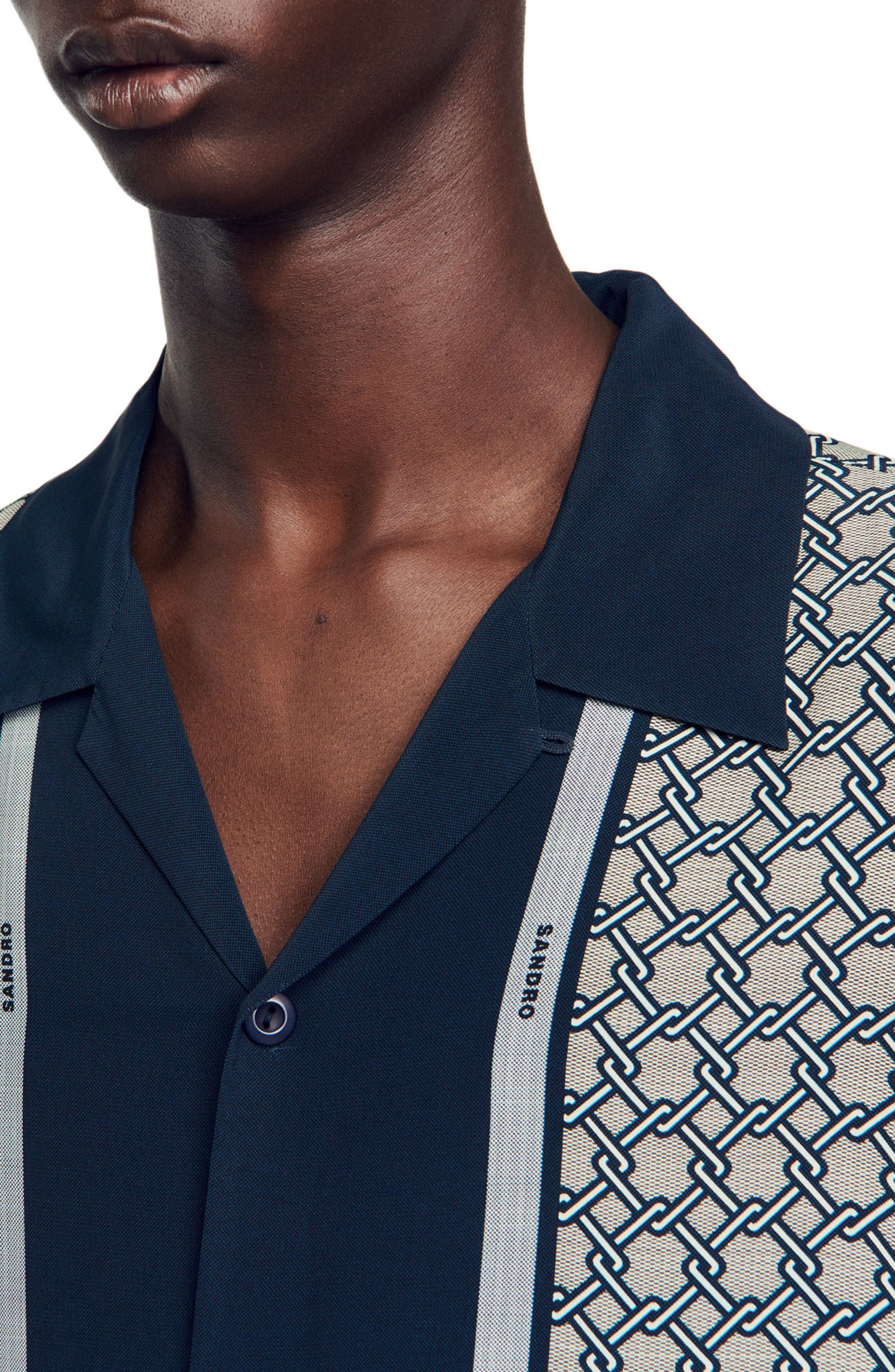 SANDRO Short-sleeved patterned shirt in Dark Blue at Nordstrom - 3