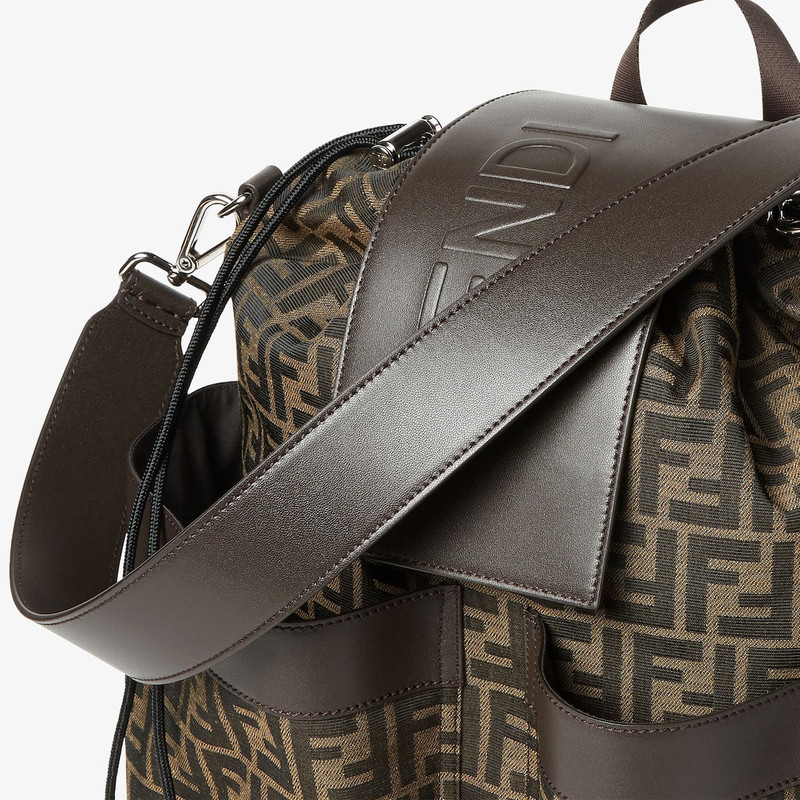 Fendi Strike Large 4