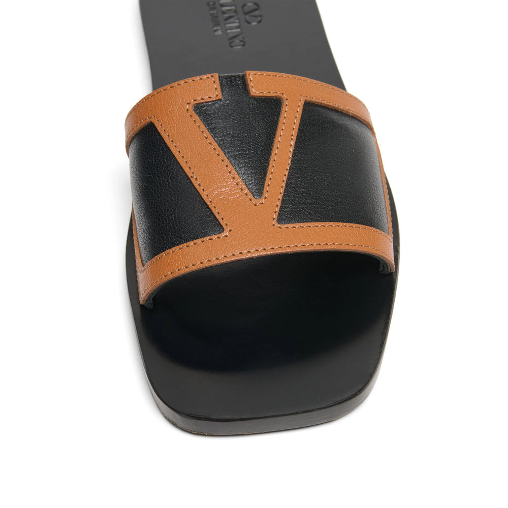 Valentino Garavani Black Flip-Flops & Slides Men - 4