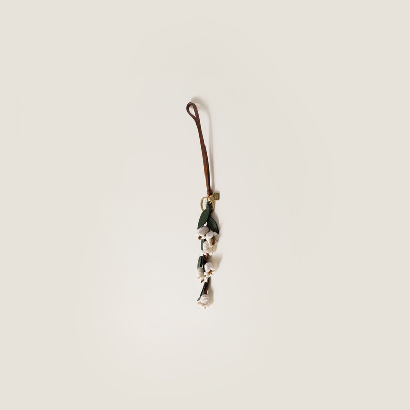 Trick leather keyring 1