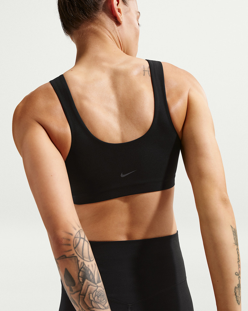 Nike Nike Zenvy Women's Light-Support Lightly Lined Sports Bra outlook
