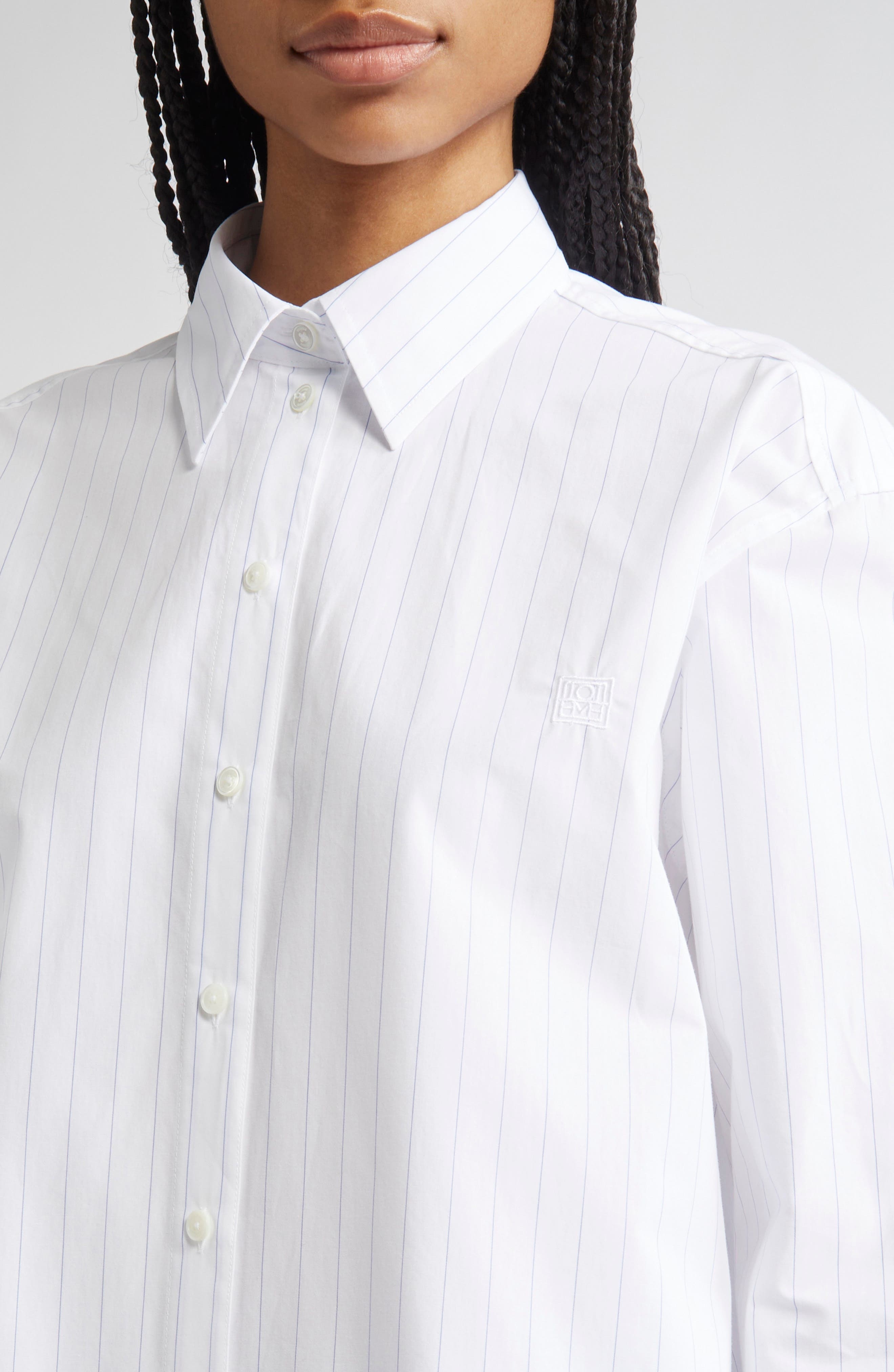 TOTEME Monogram Stripe Organic Cotton Poplin Button-Up Shirt in White/Cobalt Pinstripe at Nordstrom - 5