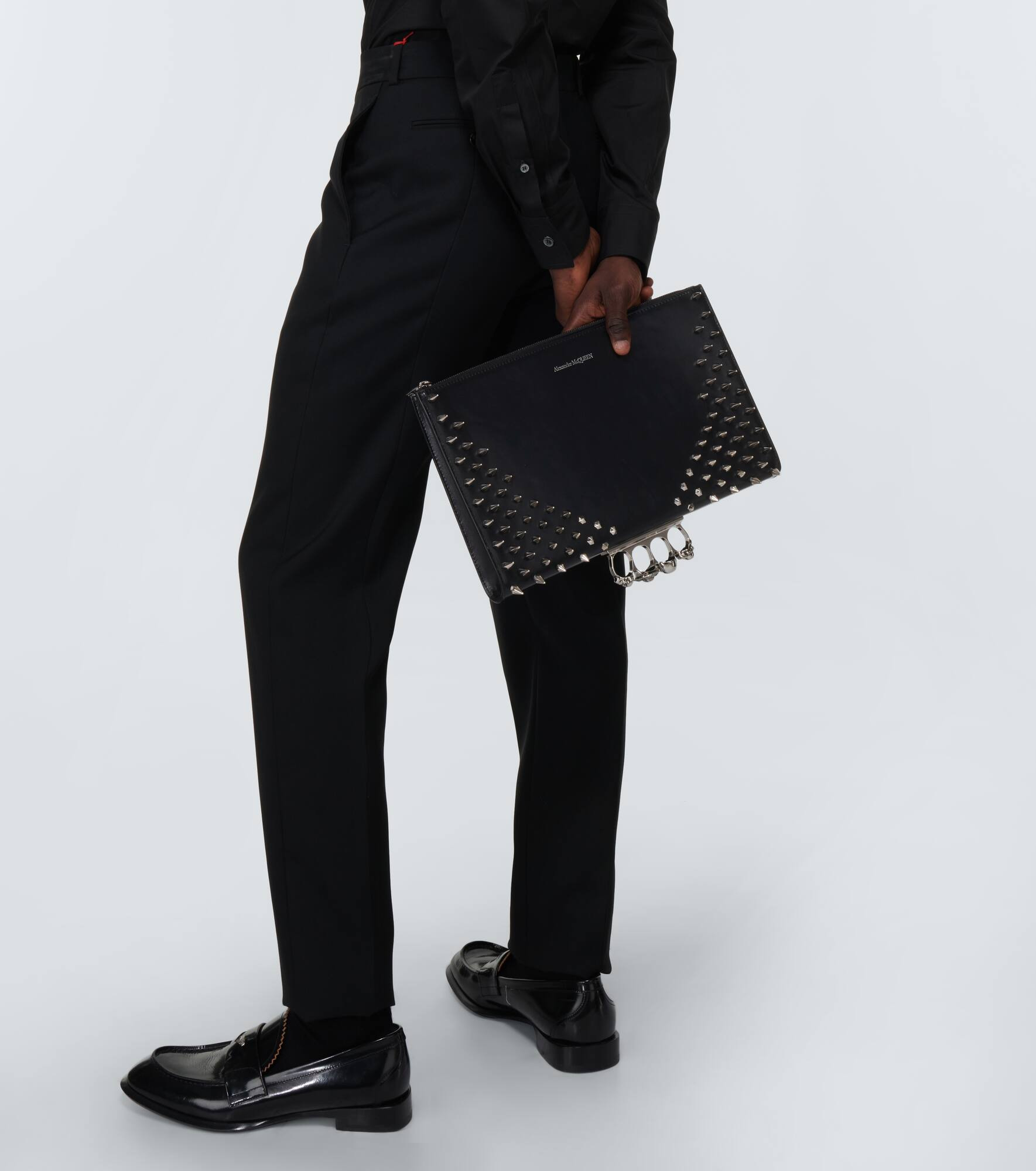 Four-Ring embellished leather clutch - 2