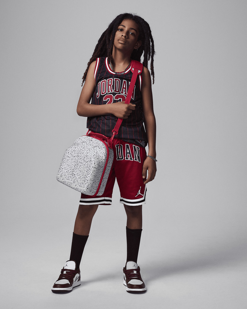 Jordan Hat Case (9.75L) 9