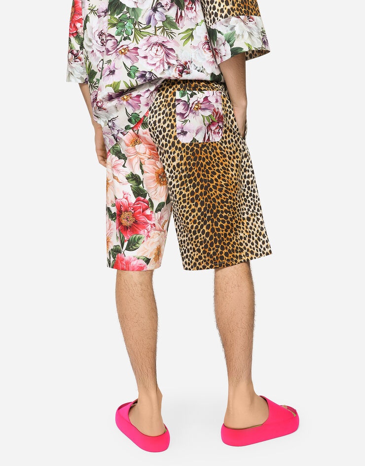 Cotton jogging shorts with flower and ocelot print - 4