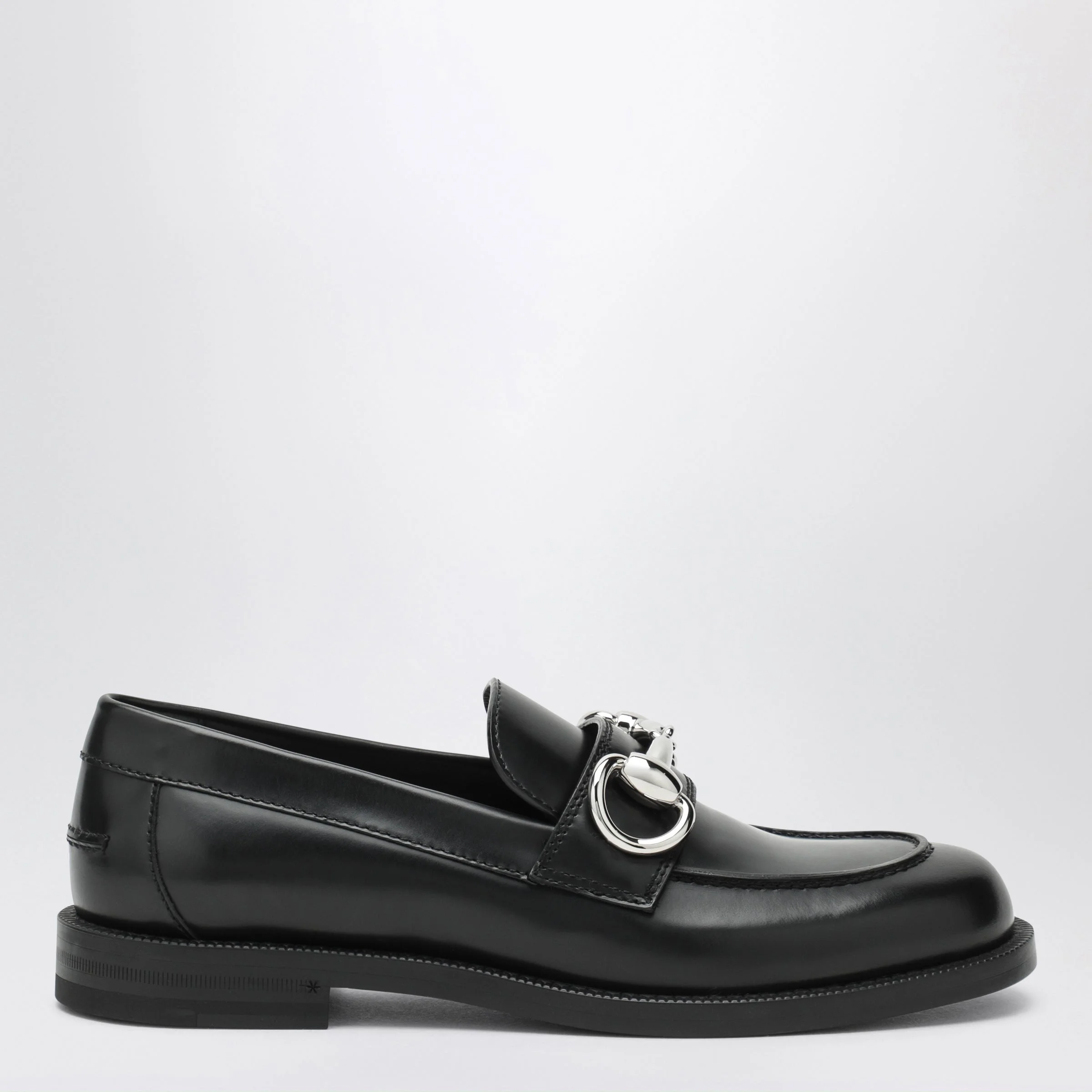 Gucci Boulevard Loafers in Black Leather - 1