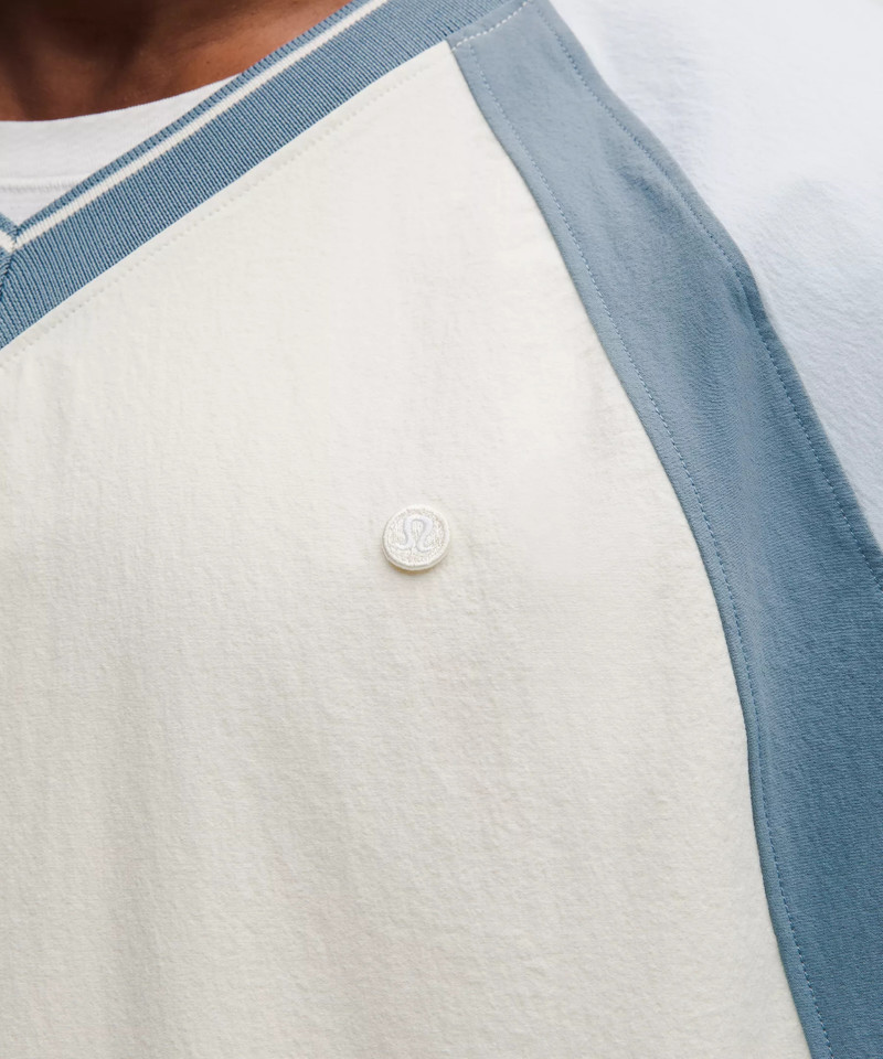 Water-Repellent Golf Pullover 6
