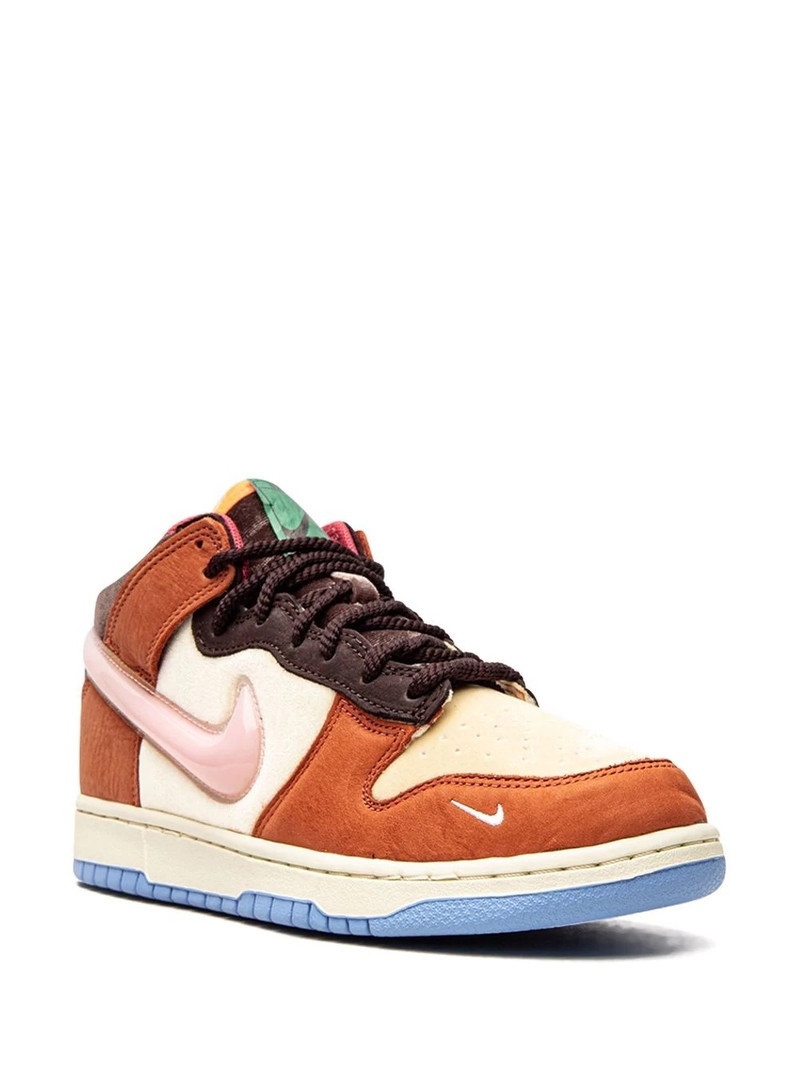 Nike x Social Status Dunk Mid "Chocolate Milk" sneakers outlook