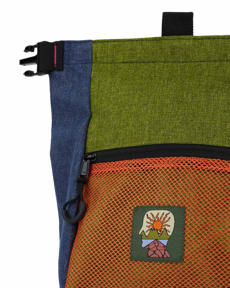 Large Brain Dead Equipment Chalk Bag - Green Multi 3