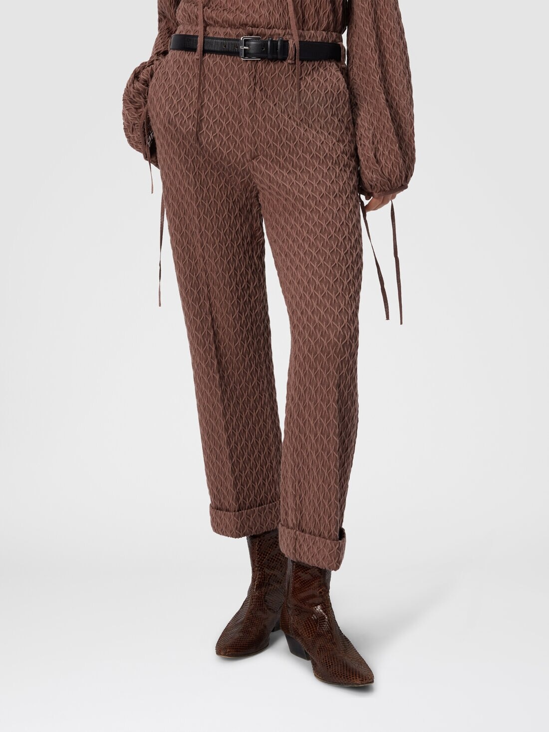 Tapered Pants in Embroidered Lace - 4