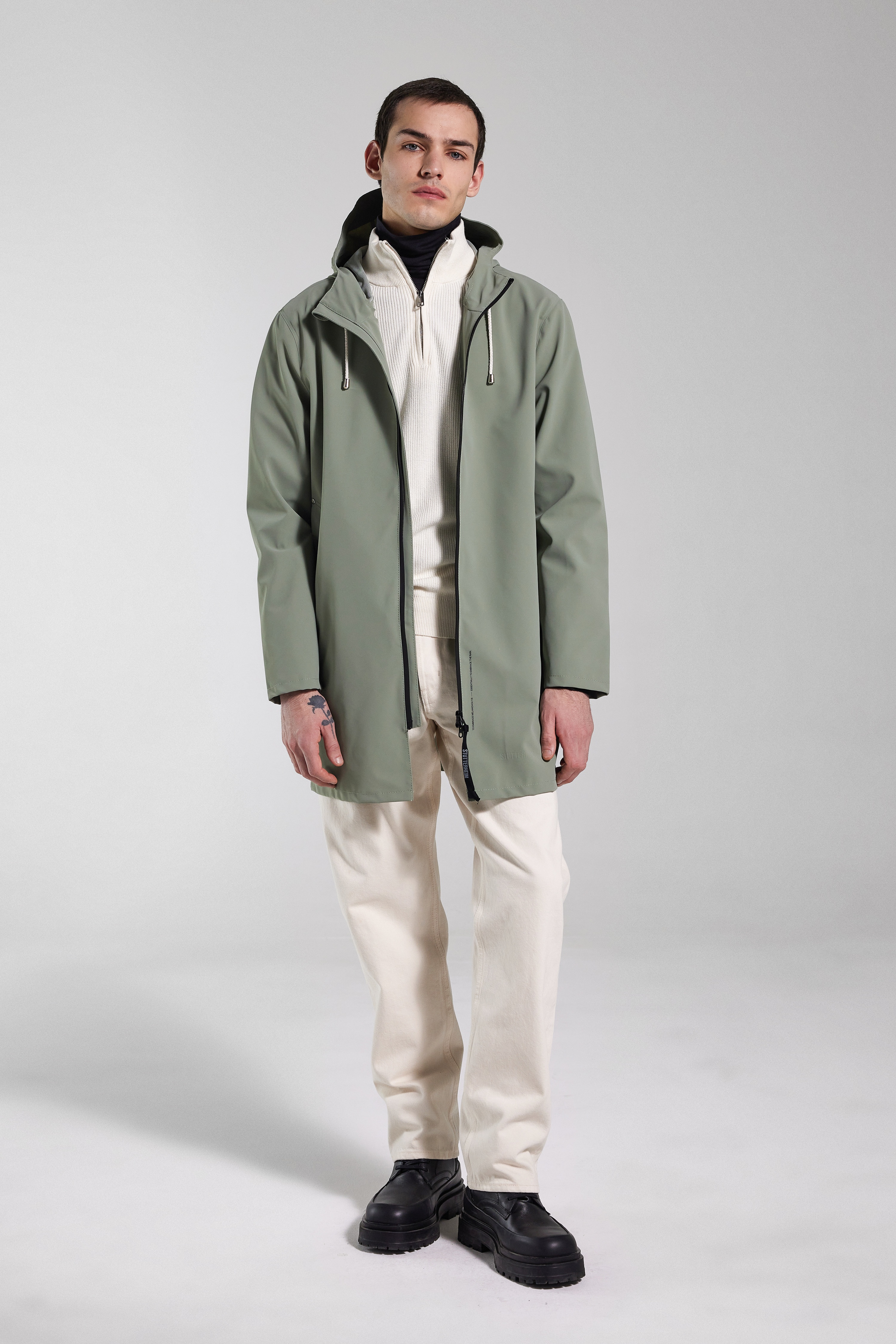 Stockholm Lightweight Zip Matte Raincoat Comet - 5