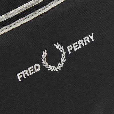 Fred Perry Fred Perry Authentic Sports Twill Barrel Bag outlook