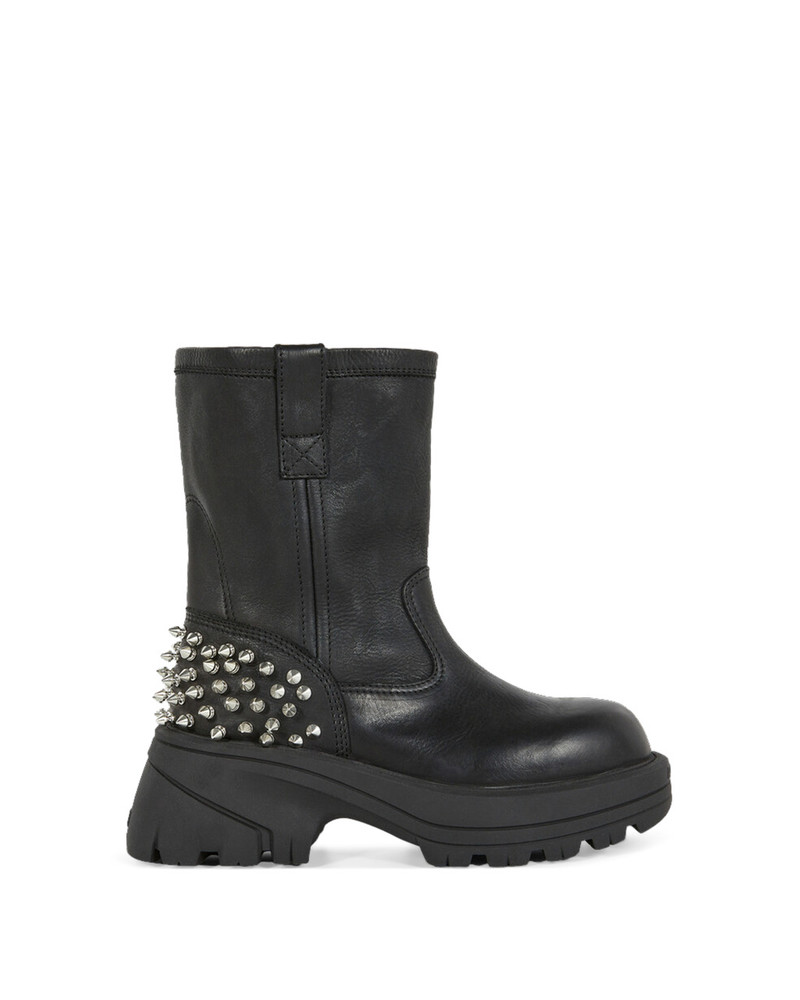 WORK BOOT WITH STUDS (C) 1