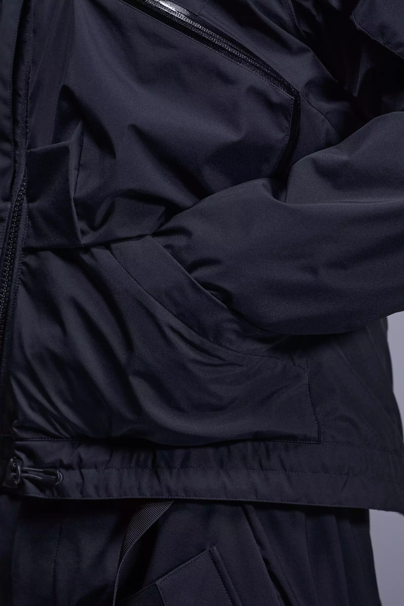 J104-WS 2L Windstopper® Polartec® Alpha® Jacket BLACK 34