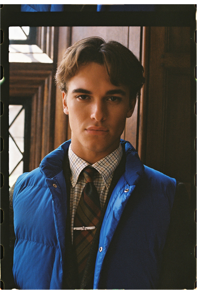 ROYAL BLUE DOWN PUFFER VEST - TRIM FIT 3