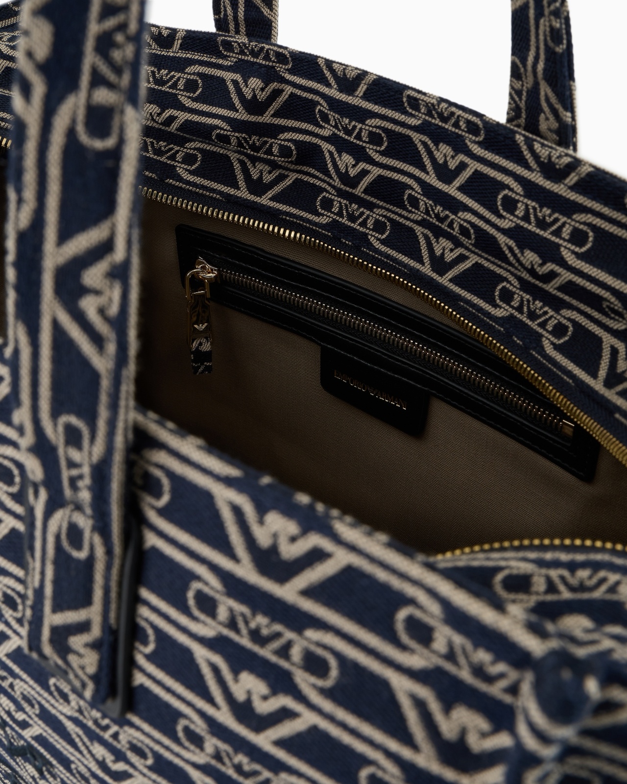 MEDIUM SHOPPER BAG IN JACQUARD CANVAS WITH ALL-OVER MONOGRAM - 4