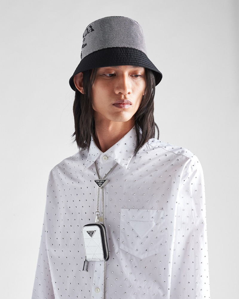 Brushed leather pouch 3