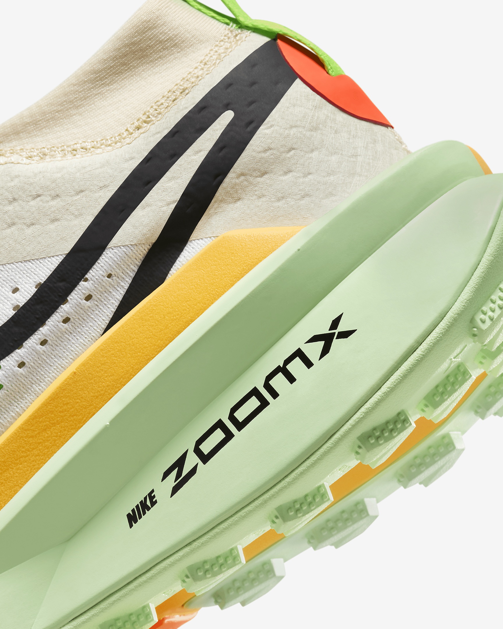 Nike Zegama 2 Women's Trail Running Shoes - 8