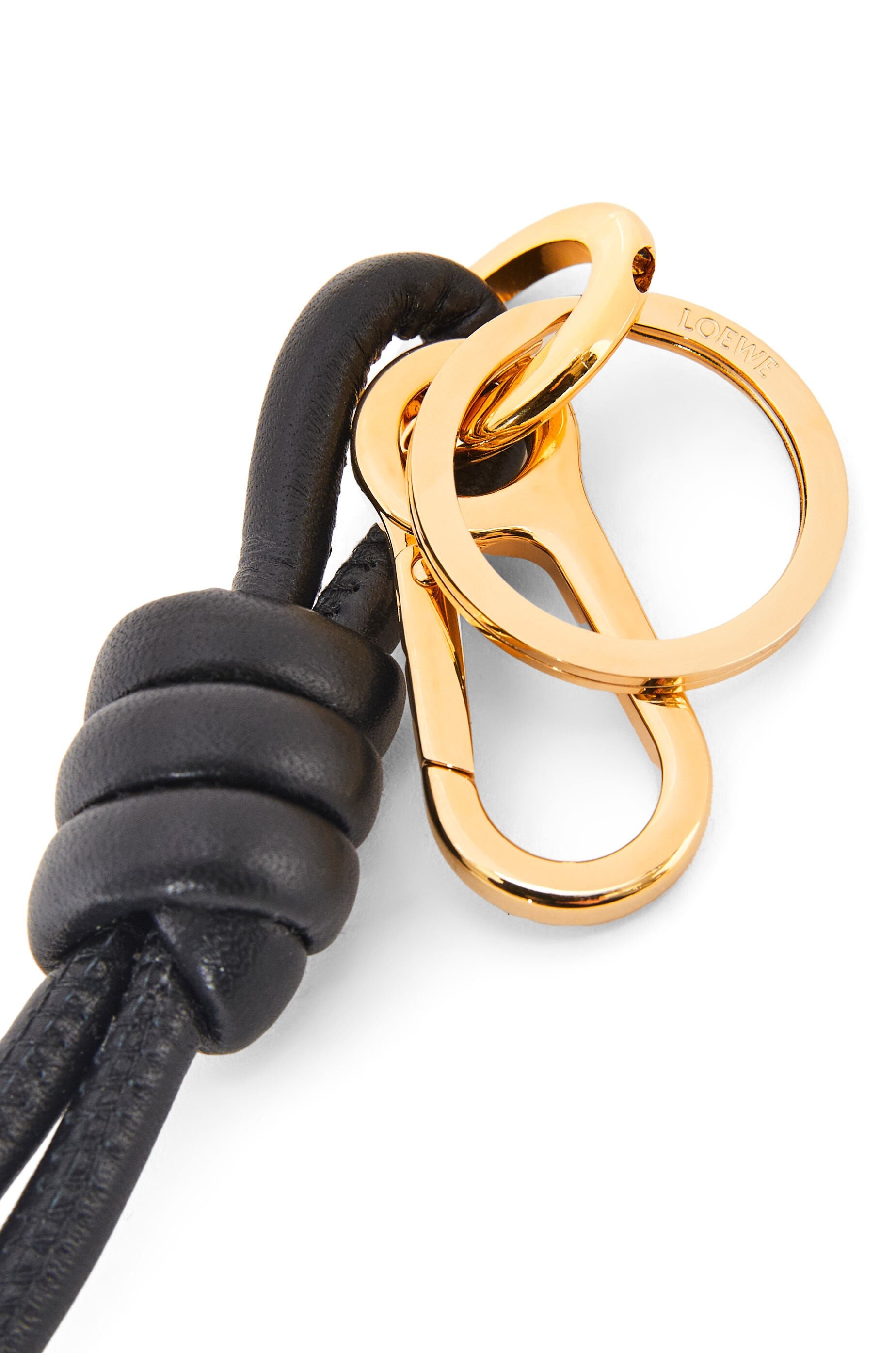 Knot charm in classic calfskin and brass - 3