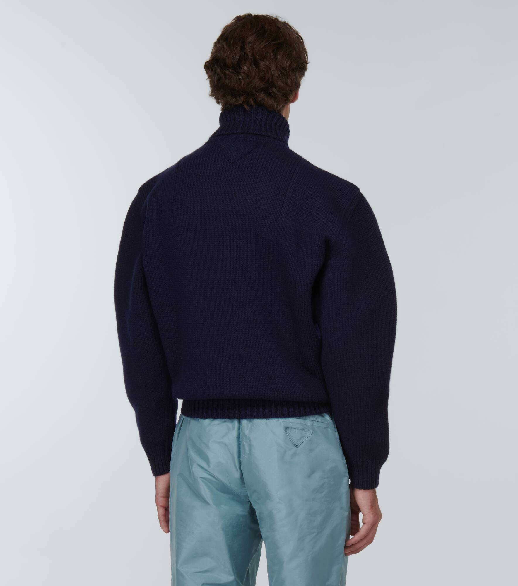 Wool turtleneck sweater - 4