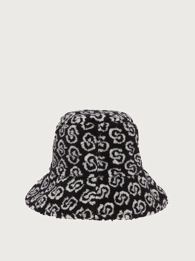 FERRAGAMO GANCIO S HAT outlook