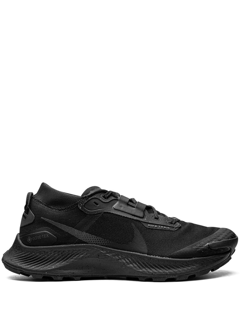 Pegasus Trail 3 "Gore-Tex - Triple Black" sneakers - 1