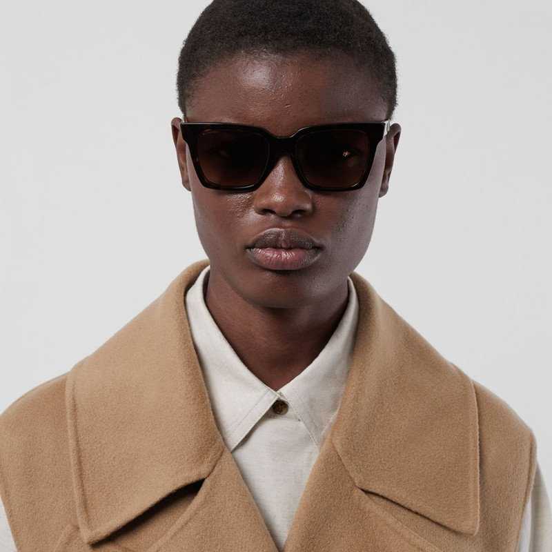 Square Frame Sunglasses 3