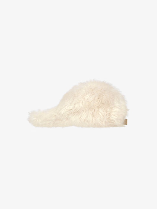 CAP IN FAUX FUR - 5