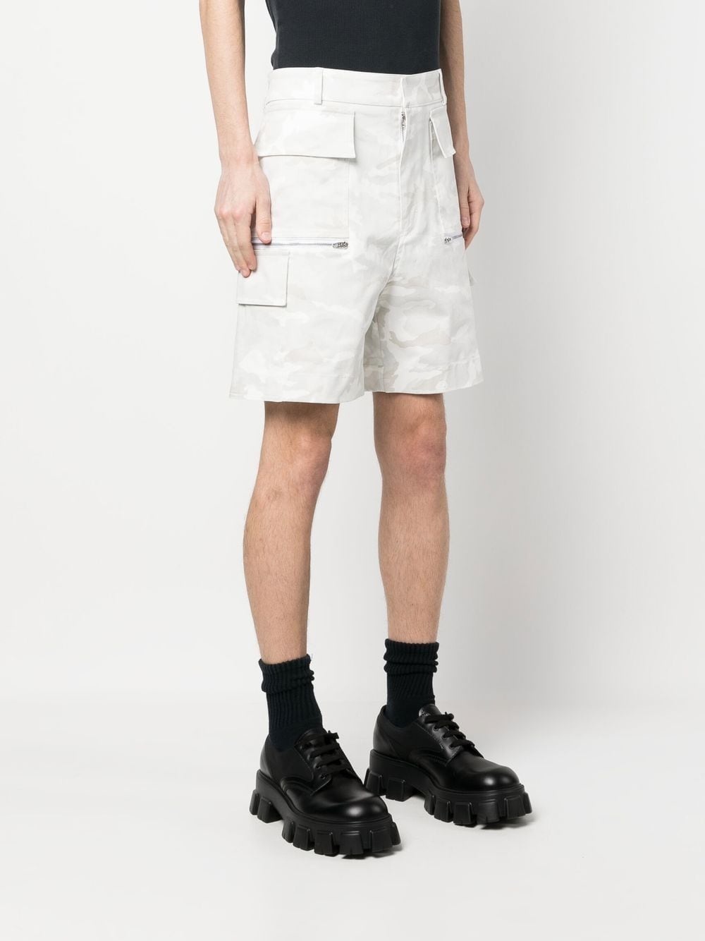 camouflage-print cargo shorts - 3