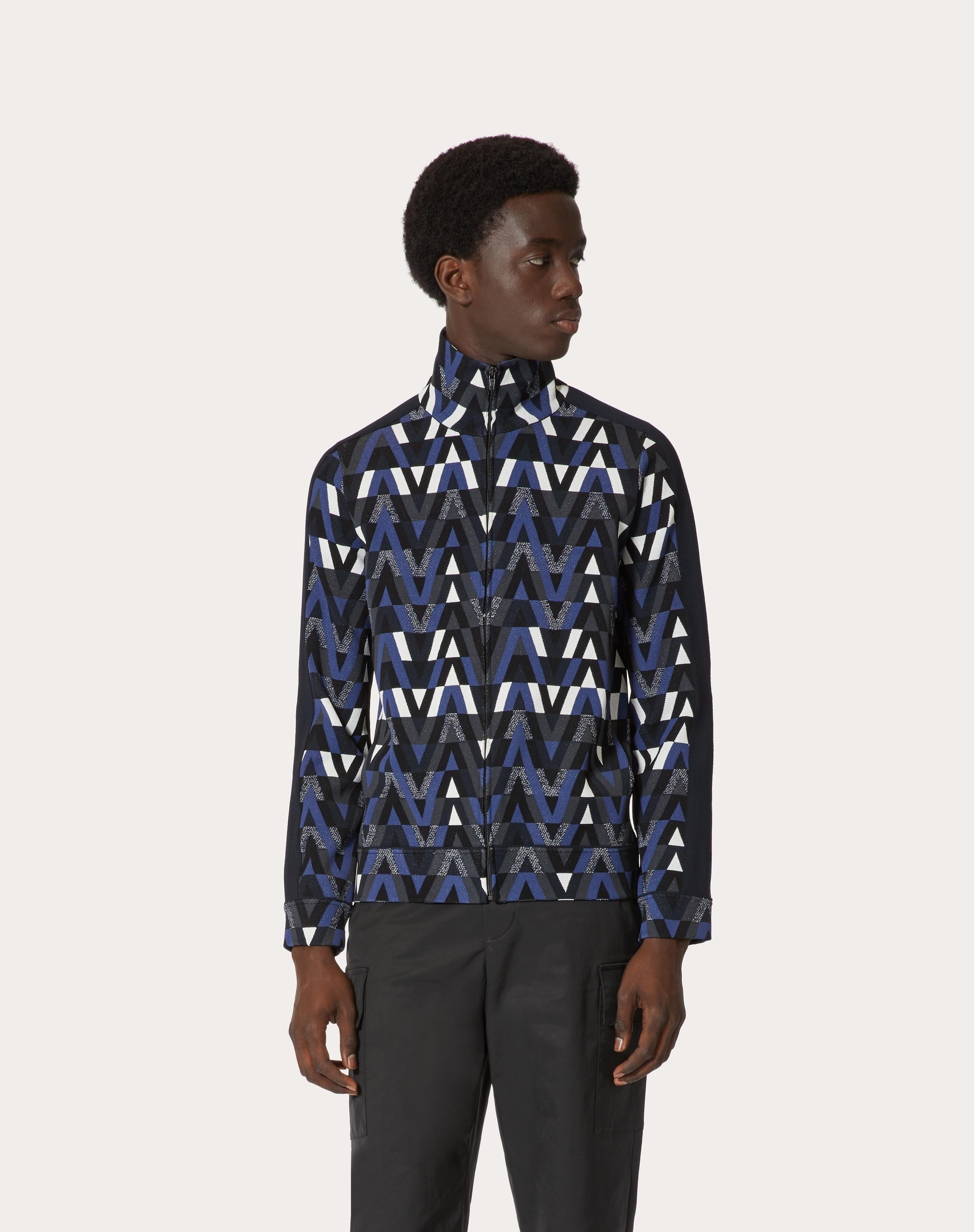ZIP-UP KNITTED SWEATSHIRT WITH OPTICAL VALENTINO MOTIF - 3