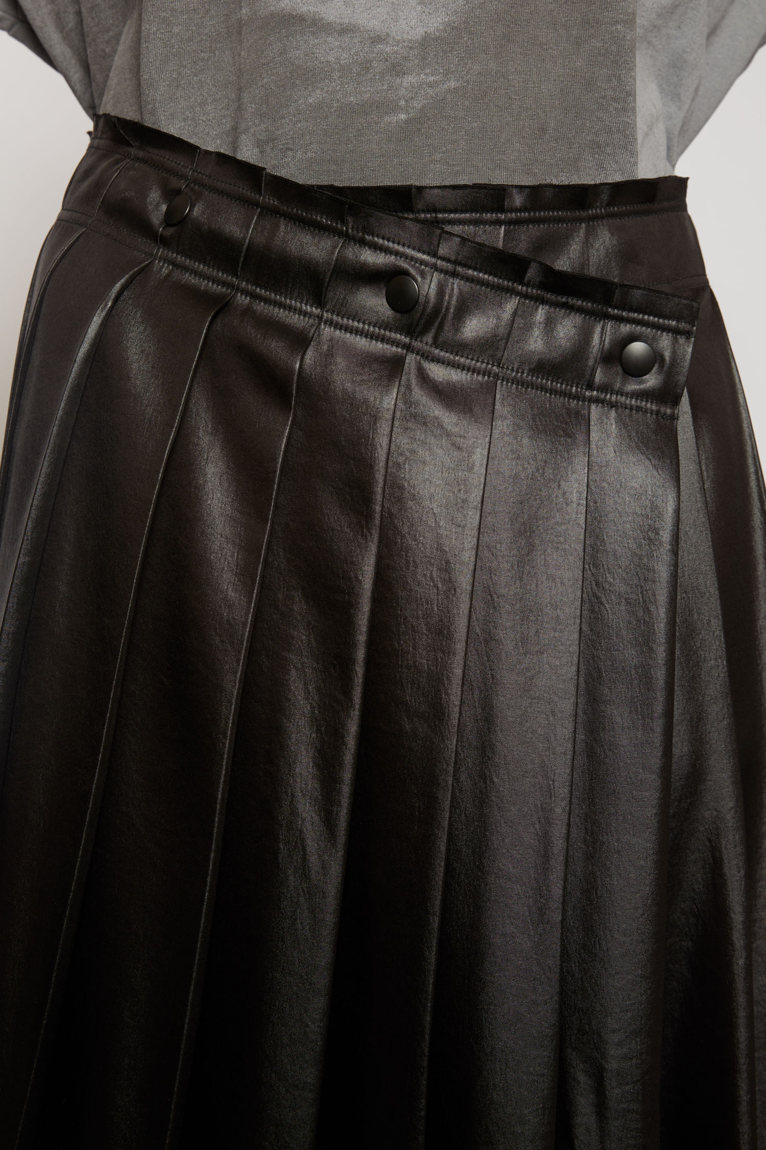 Satin pleated skirt black - 6