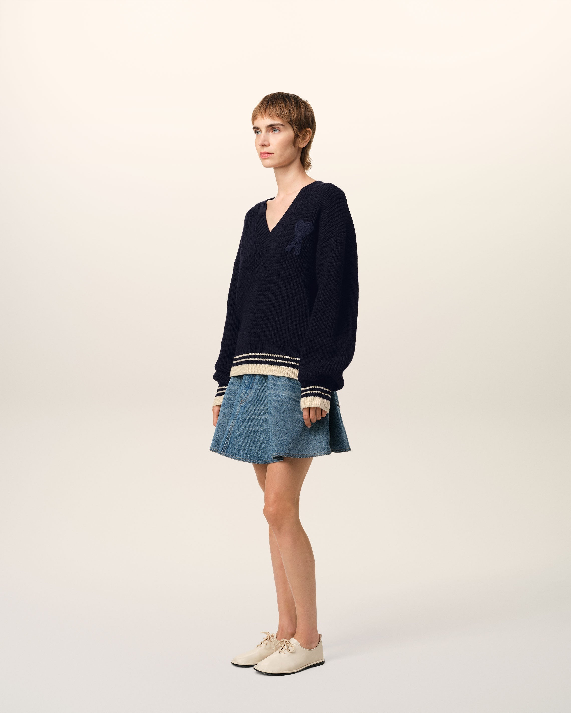 NAVY WOOL RIBBED V NECK SWEATER - 6
