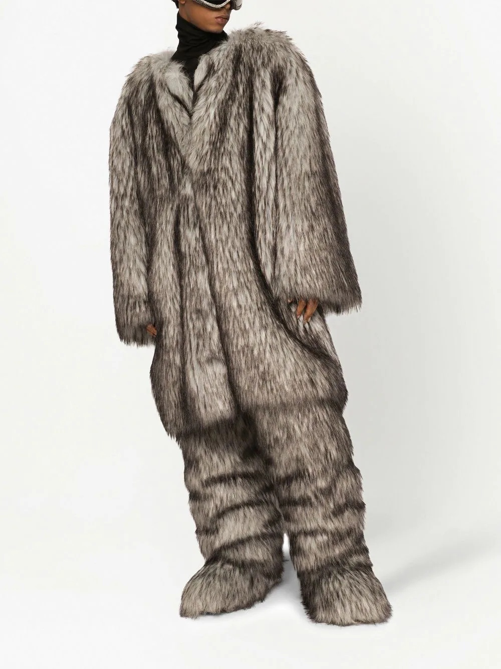 oversized faux-fur coat - 2