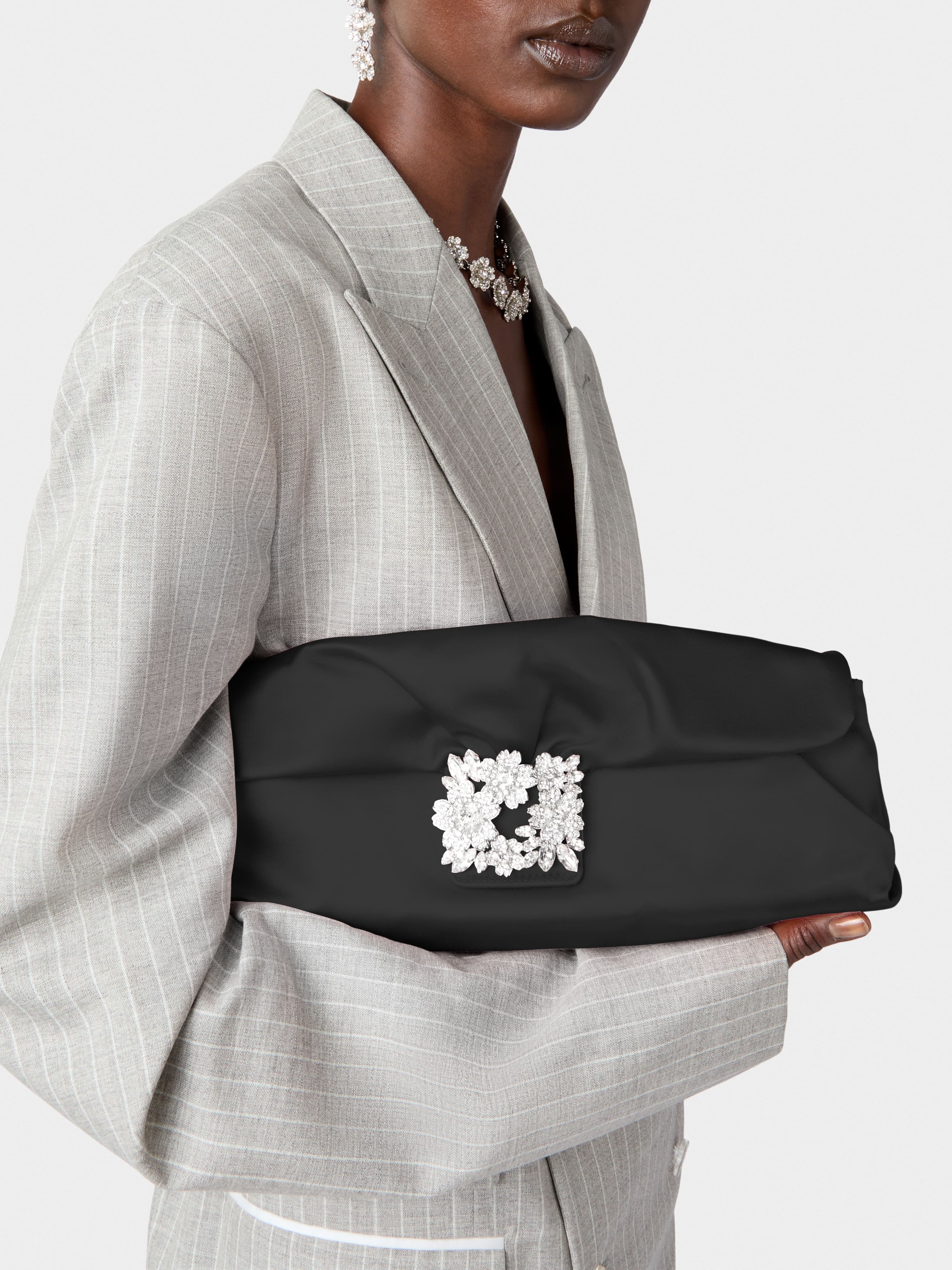 Efflorescence Clutch in satin - 9