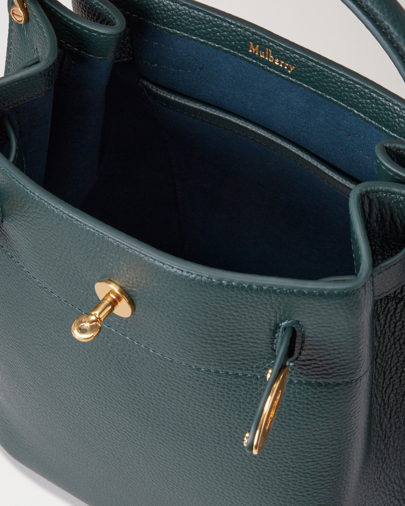 Islington Bucket Mulberry Green Small Classic Grain 5