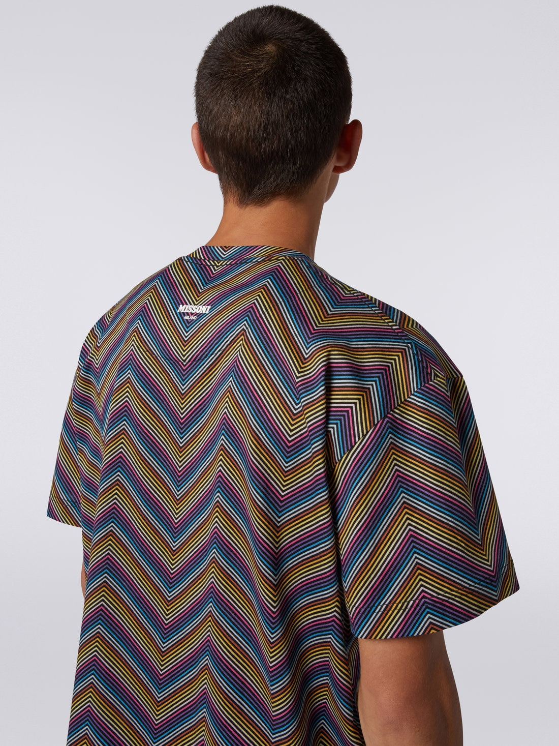 Crew-neck cotton T-shirt with all-over zigzags - 5