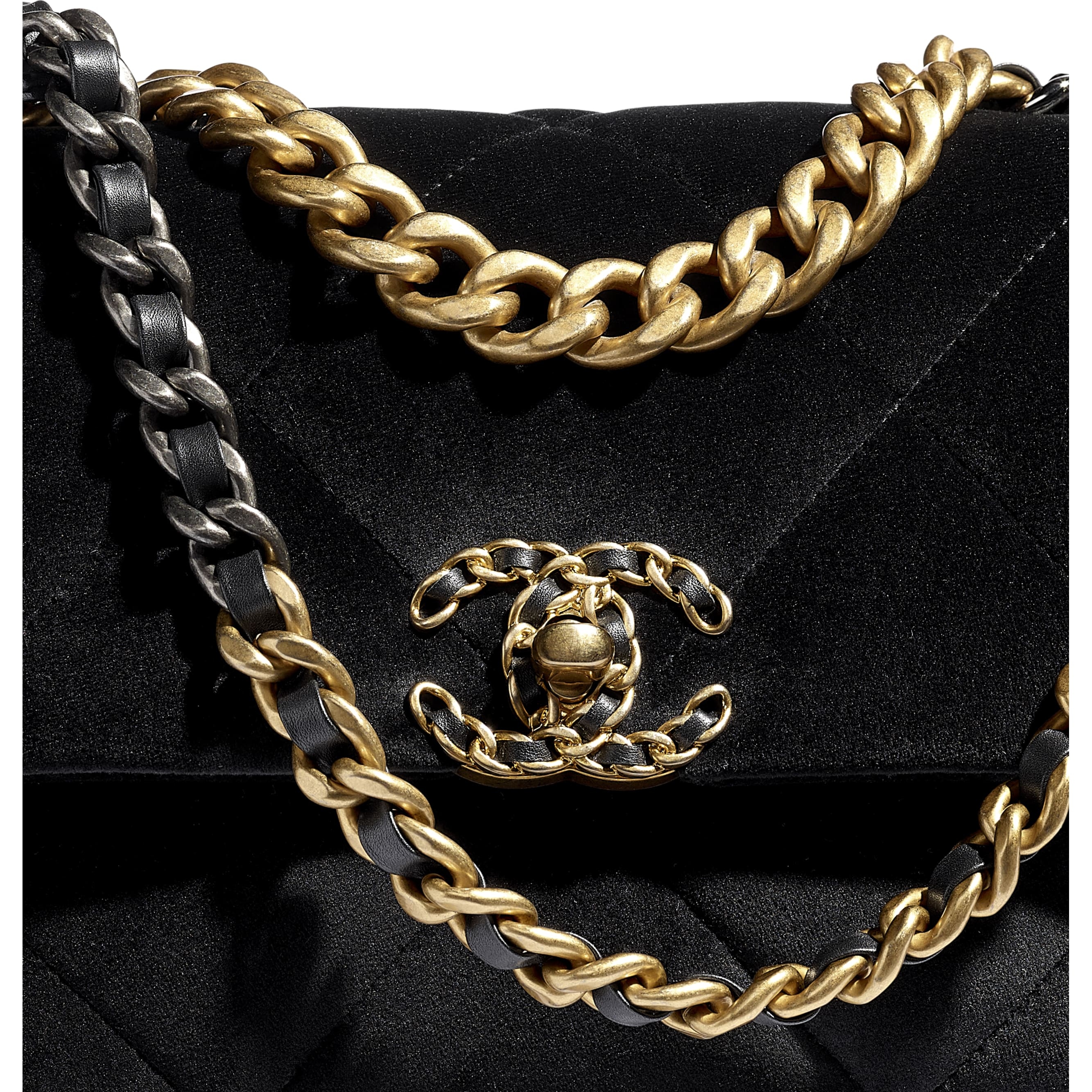 CHANEL 19 Flap Bag - 4