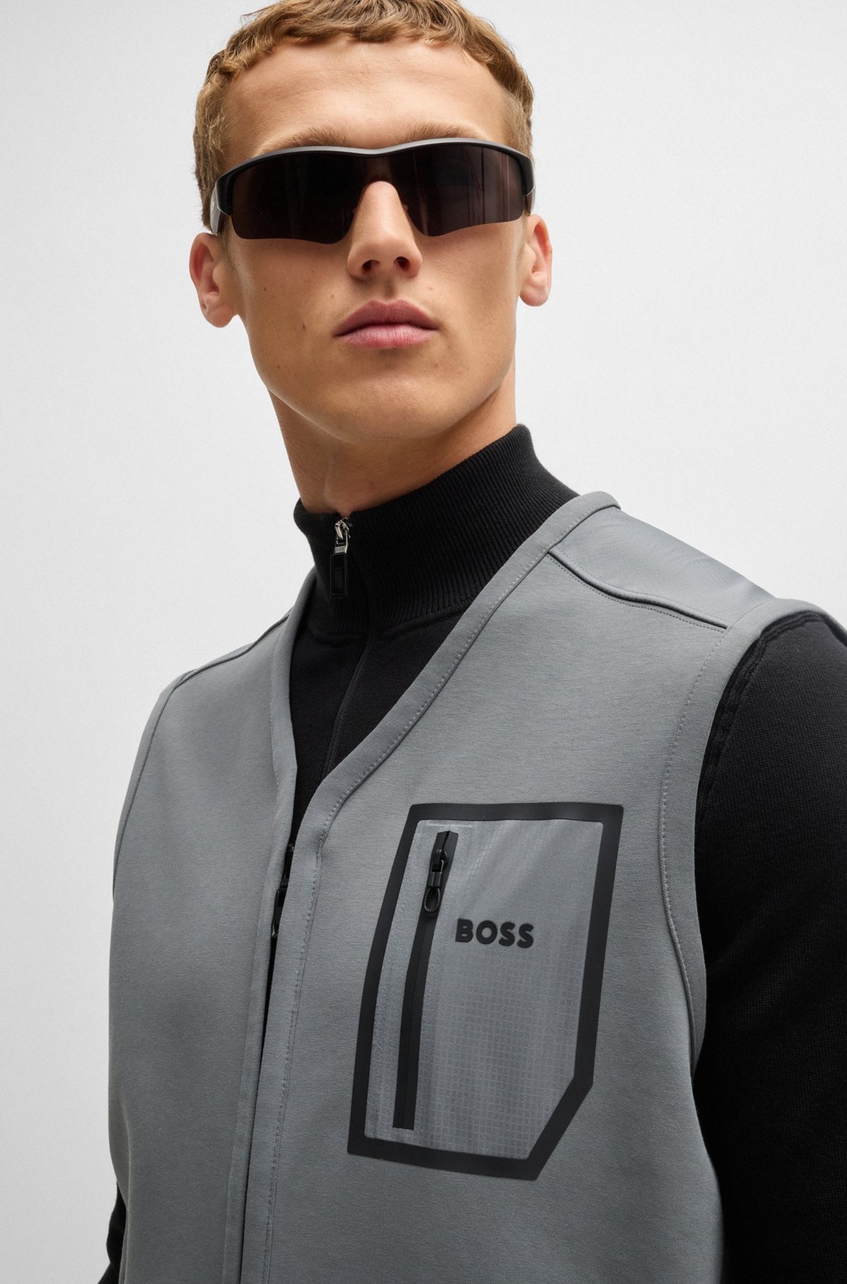 GILET WITH DECORATIVE REFLECTIVE LOGO - 3
