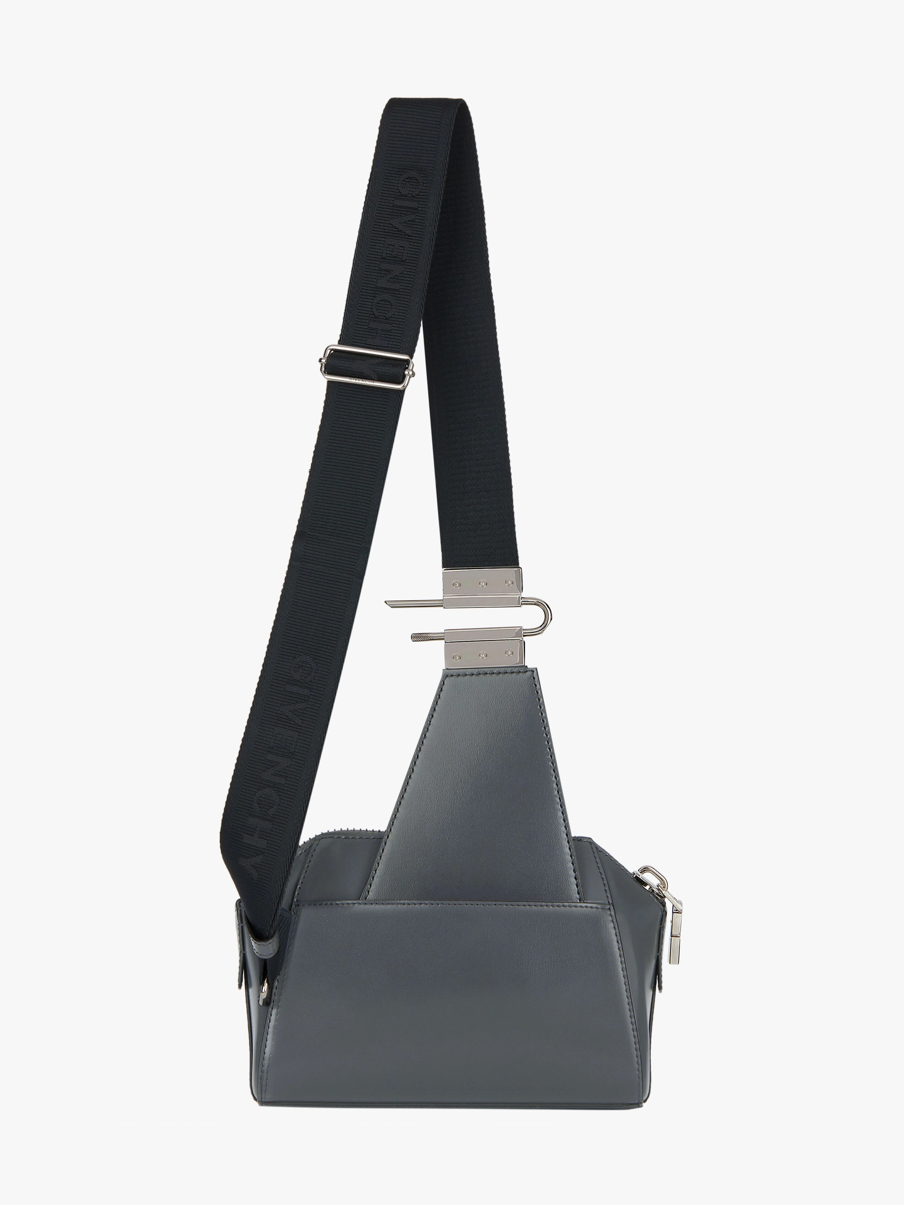 SMALL ANTIGONA CROSSBODY BAG IN BOX LEATHER - 3