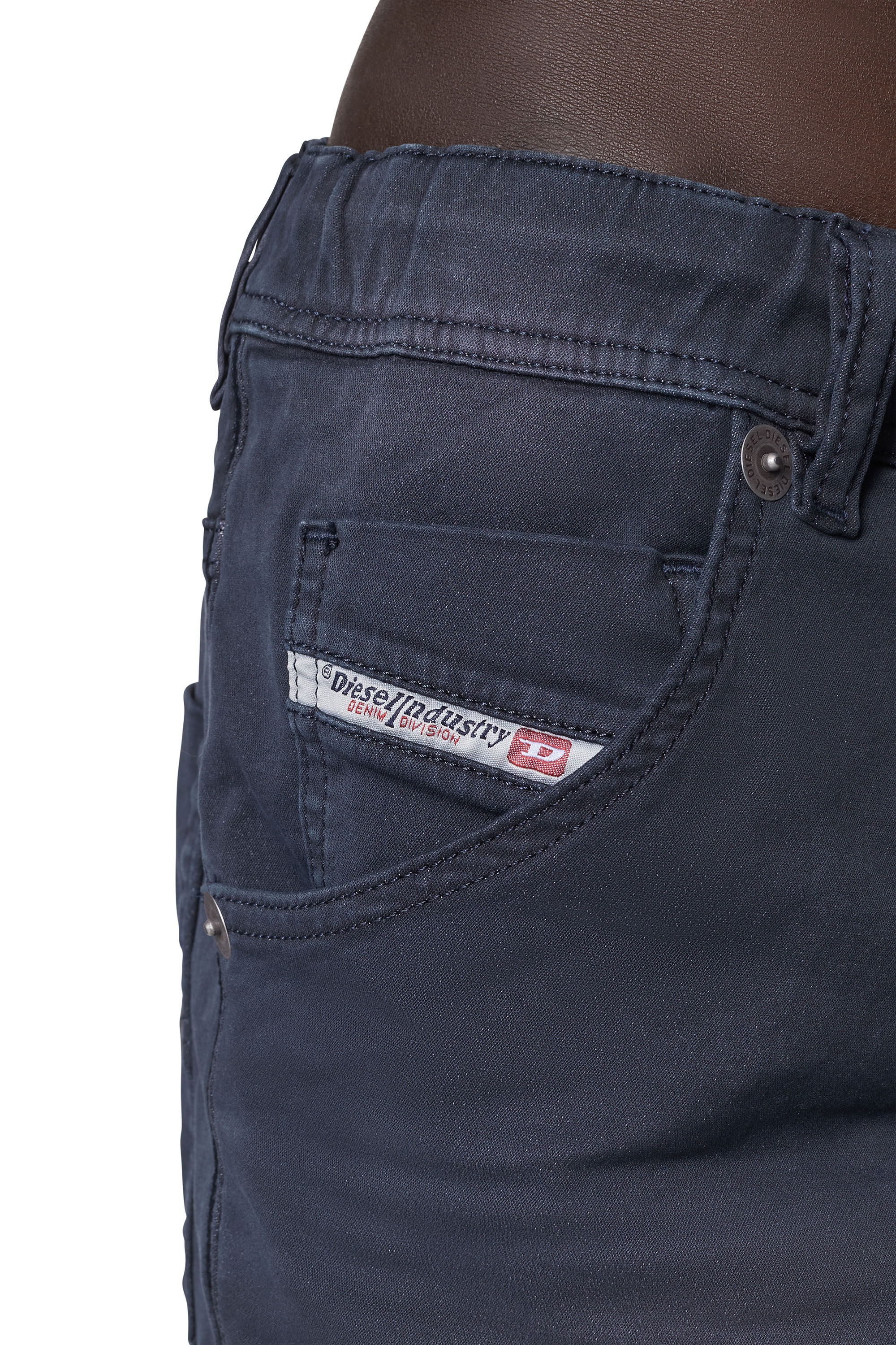 D-KROOSHORT JOGGJEANS - 4