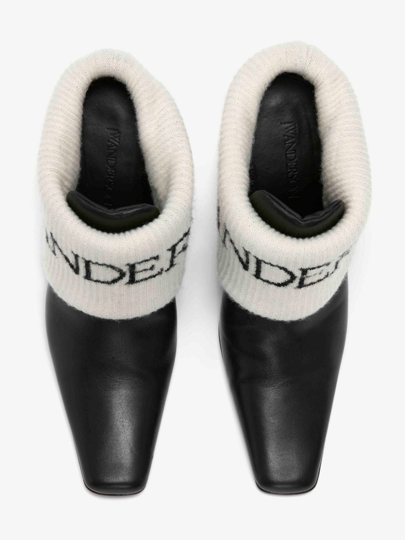 WOMEN'S FOLD OVER KITTEN HEEL 5