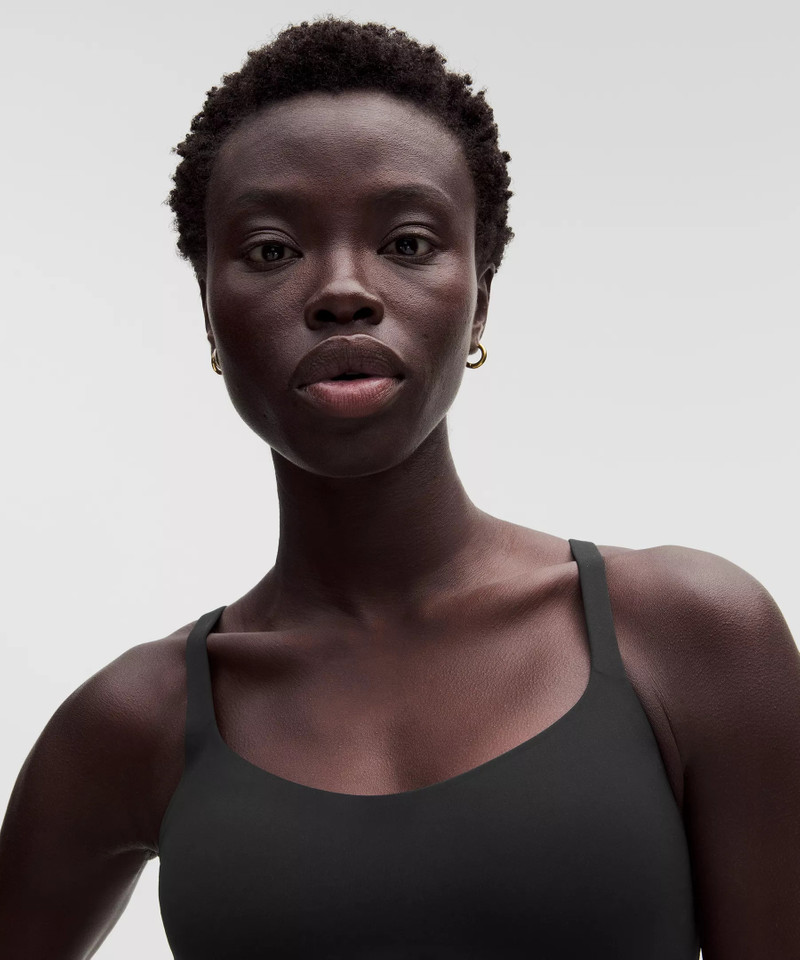 lululemon LightLift Open-Back Bra *Light Support, B/C Cup 4