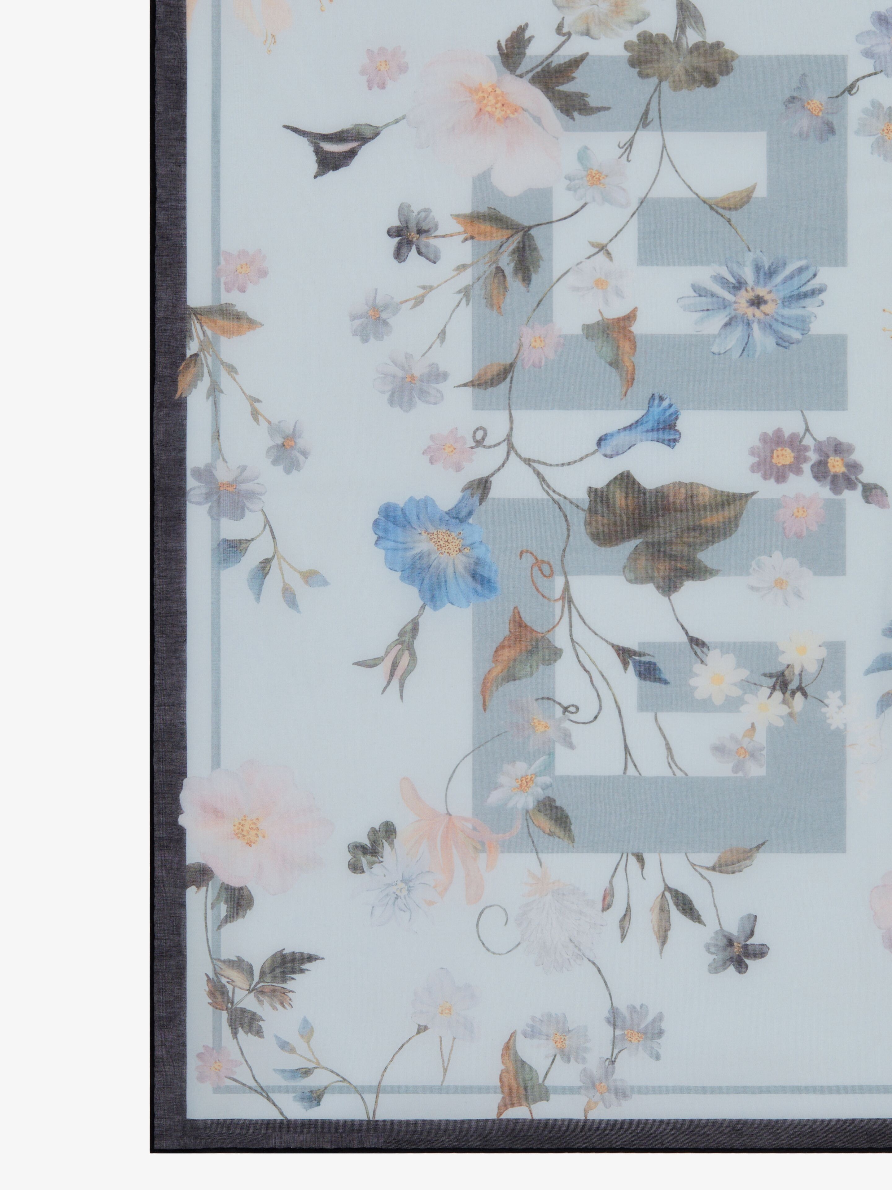 SHAWL IN SILK AND COTTON JACQUARD WITH 4G FLOWERS PRINT - 3