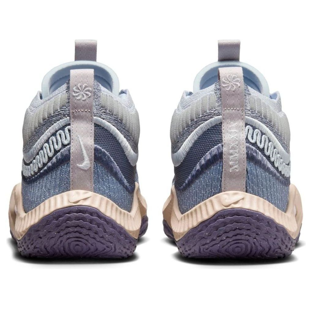 (WMNS) Nike Cosmic Unity 3 'Be True To Her School' FV3526-010 - 5
