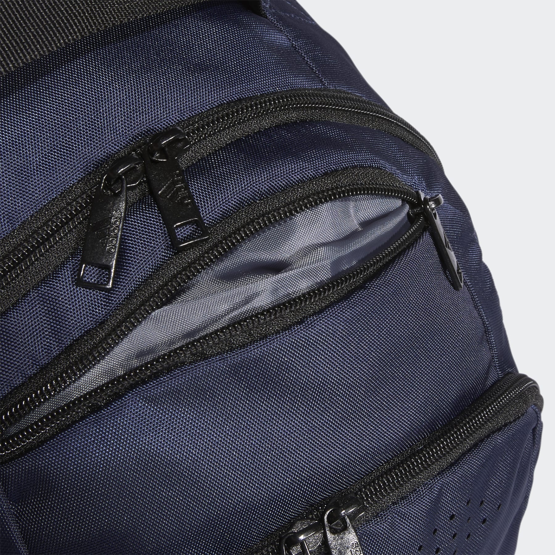 Defender Backpack 6