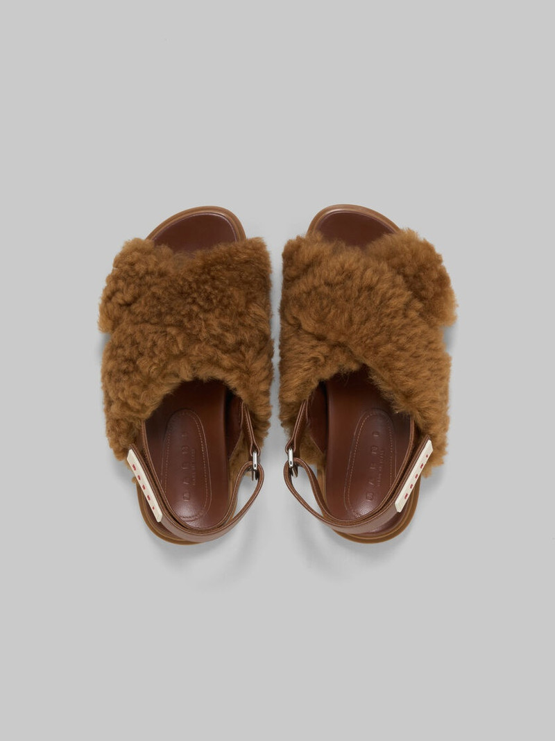 BROWN SHEARLING FUSSBETT 4