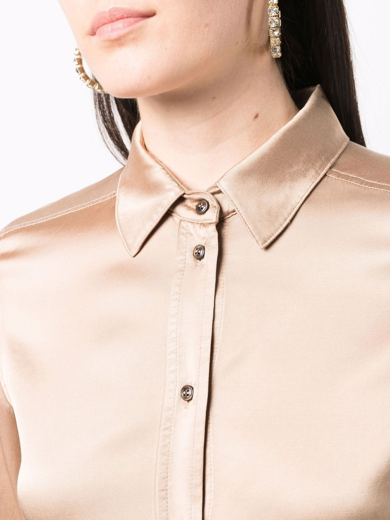 curved-hem shirt 5