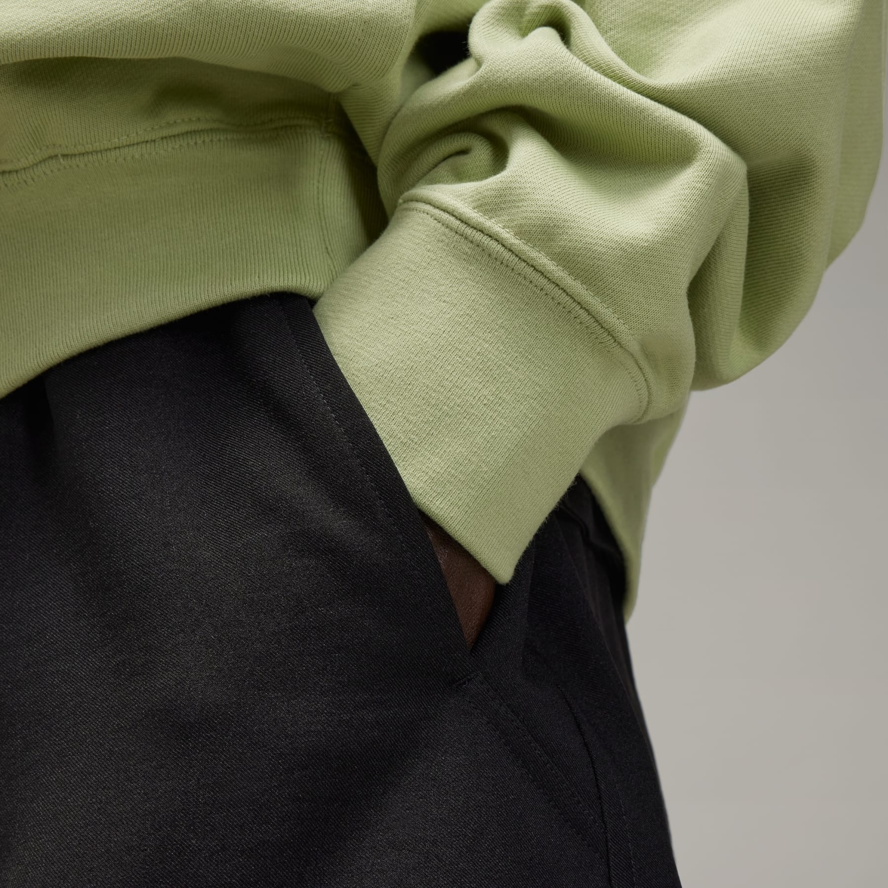 Y-3 Sport Uniform Cuffed Cargo Pants - 6